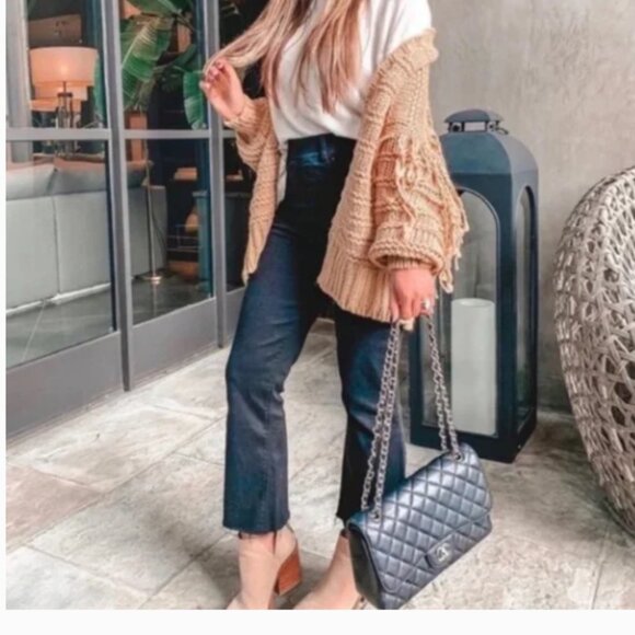 SPANX Jeans Cropped Flare‎ Frayed Hem Black Denim S/P - Picture 3 of 14